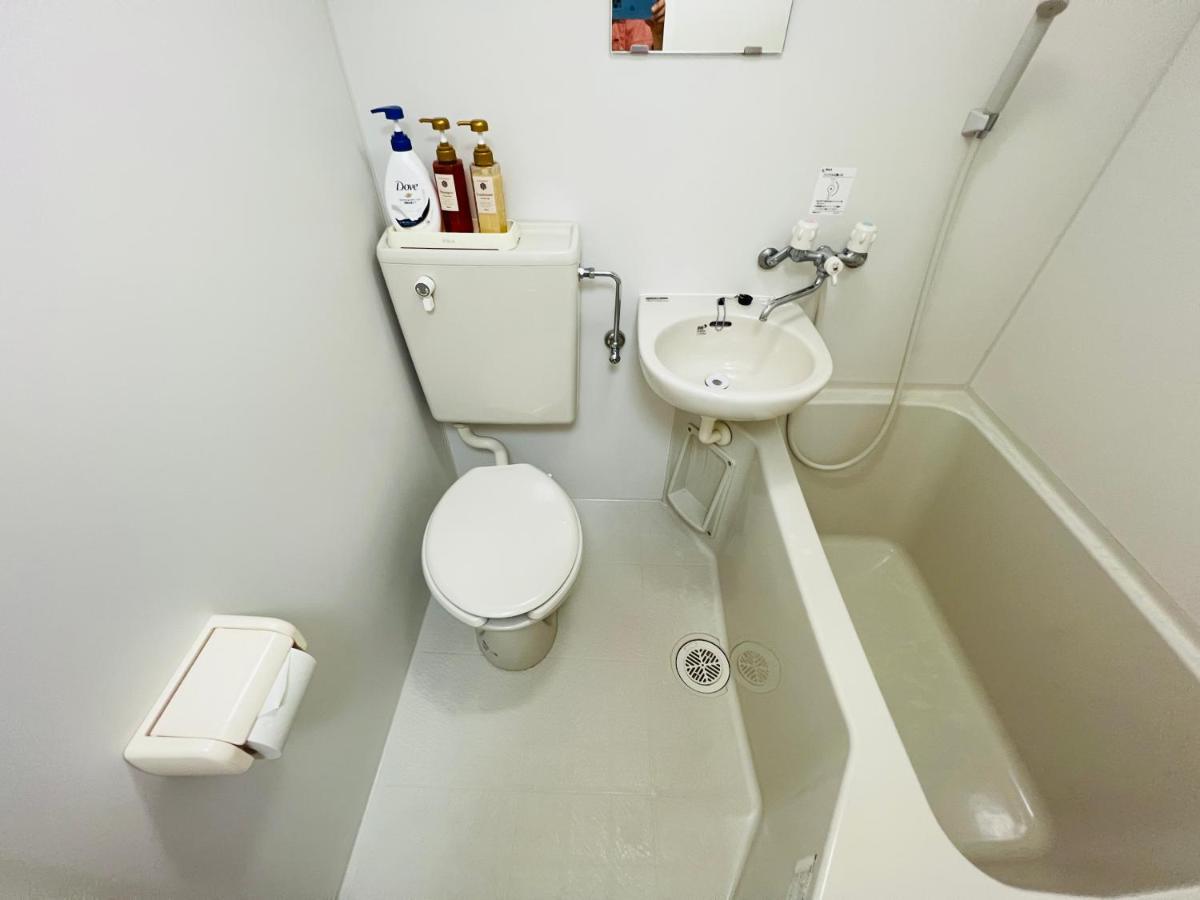 Shinjuku-Hong Apartment โตเกียว ภายนอก รูปภาพ